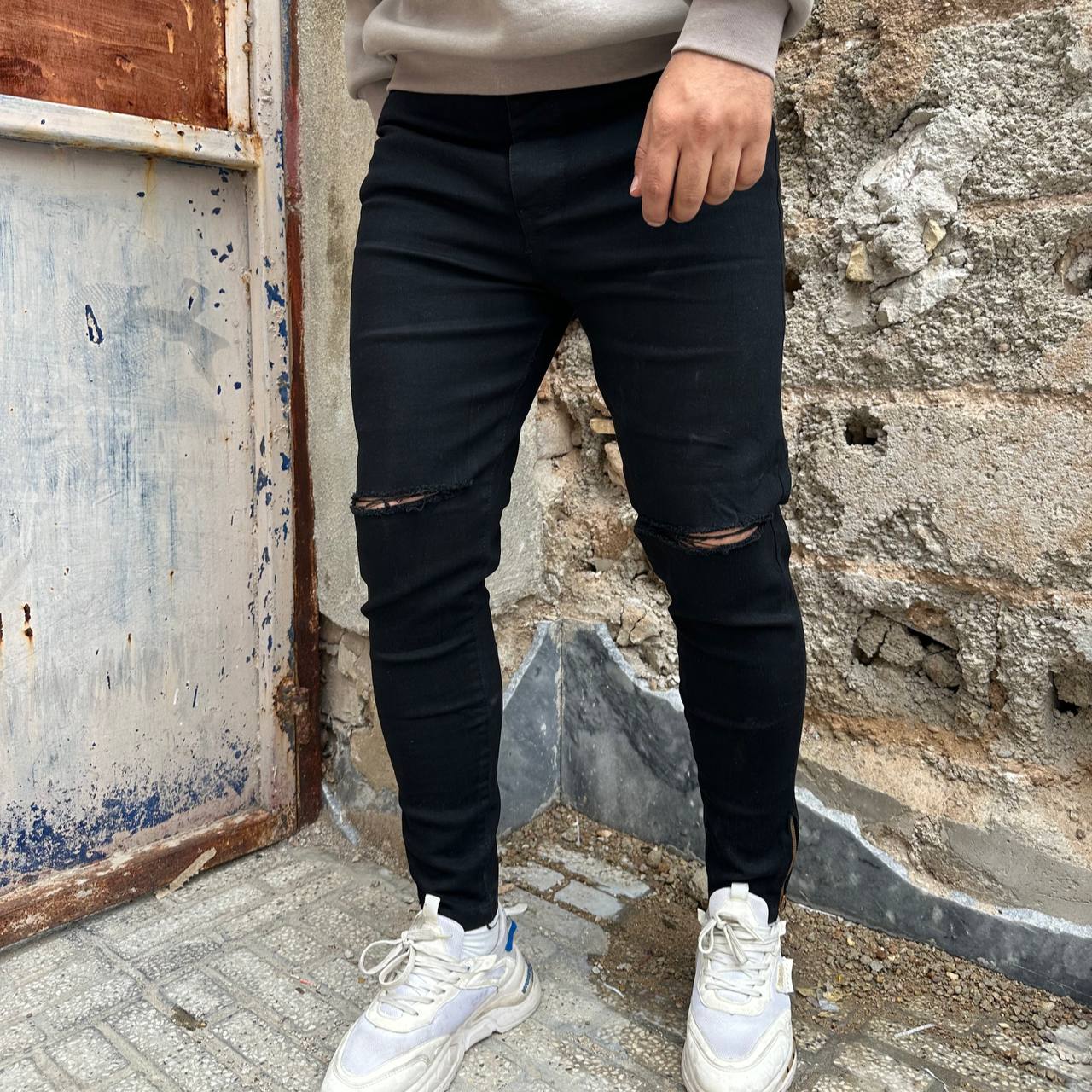 photo_2025-03-11_13-53-51 شلوار جین حراجی مدل فیت (اسکینی) - Image 1